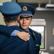 点击查看图片 空降利刃