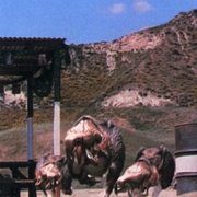 点击查看图片 异形魔怪2 Tremors II: Aftershocks