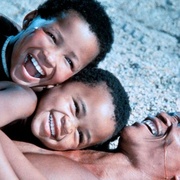 点击查看图片 上帝也疯狂2 The Gods Must Be Crazy II