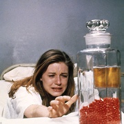 点击查看图片 娃娃谷 Valley of the Dolls