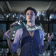 点击查看图片 魔法师 第一季 The Magicians Season 1
