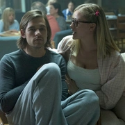 点击查看图片 魔法师 第一季 The Magicians Season 1