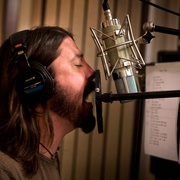 喷火战机：来回 Foo Fighters Back and Forth