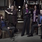 点击查看图片 十三号仓库 第一季 Warehouse 13 Season 1