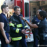紧急呼救 第二季 9-1-1 Season 2