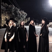 点击查看图片 美国恐怖故事:启示录 第八季 American Horror Story: Apocalypse Season 8