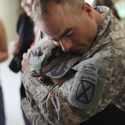 父，子，兵 Father Soldier Son