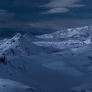 北极的天空下 Under an Arctic Sky