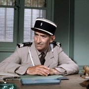 点击查看图片 退休警察 Le Gendarme en balade