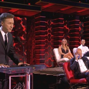 点击查看图片 喜剧中心布鲁斯·威利斯吐槽大会 Comedy Central Roast of Bruce Willis