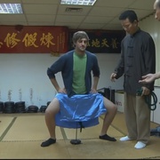 点击查看图片 小器英雄 Unhung Hero