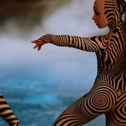 点击查看图片 太阳马戏团:遥远的世界 Cirque du Soleil: Worlds Away