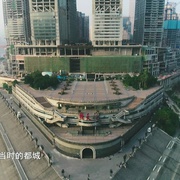 城门几丈高