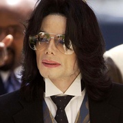 点击查看图片 迈克尔·杰克逊:偶像的一生 Michael Jackson: The Life of an Icon