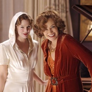 点击查看图片 灰色花园 Grey Gardens
