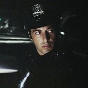 点击查看图片 冲突 Serpico