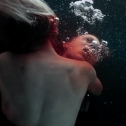 水底禁锢 Pressure