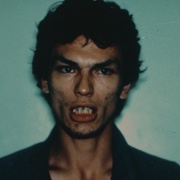 点击查看图片 黑夜跟踪狂:追捕连环杀手 Night Stalker: The Hunt for a Serial Killer