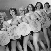 点击查看图片 1933年淘金女郎 Gold Diggers of 1933