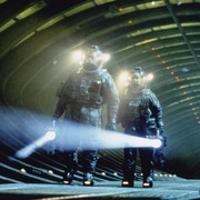 黑洞表面 Event Horizon