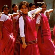 点击查看图片 粉红帮 Gulaab Gang